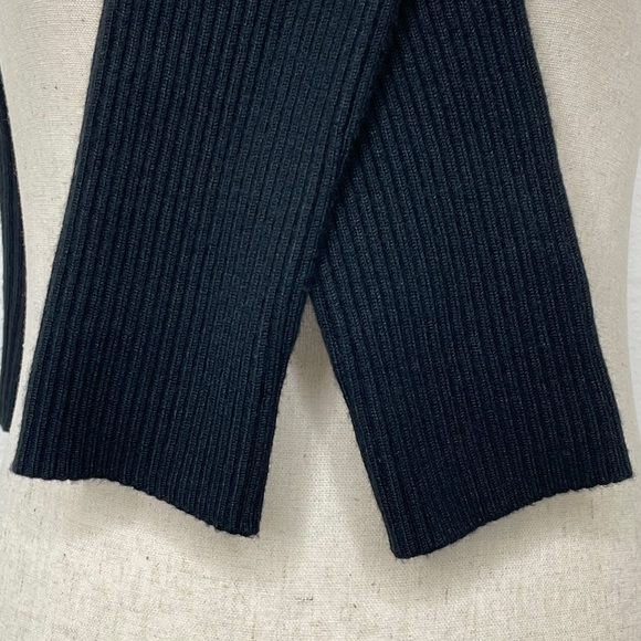 NEW YORK & CO Black Ribbed V-Neck Cardigan - Picture 9 of 14